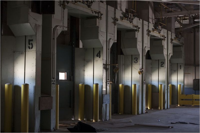 Industrial Bays DeWane Stone